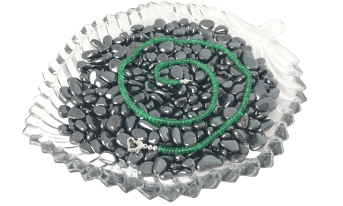 Smaragd auf Hämatit